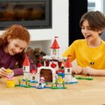 Lego Super Mario Peach’s Castle Expansion Set (71408) - Image 3